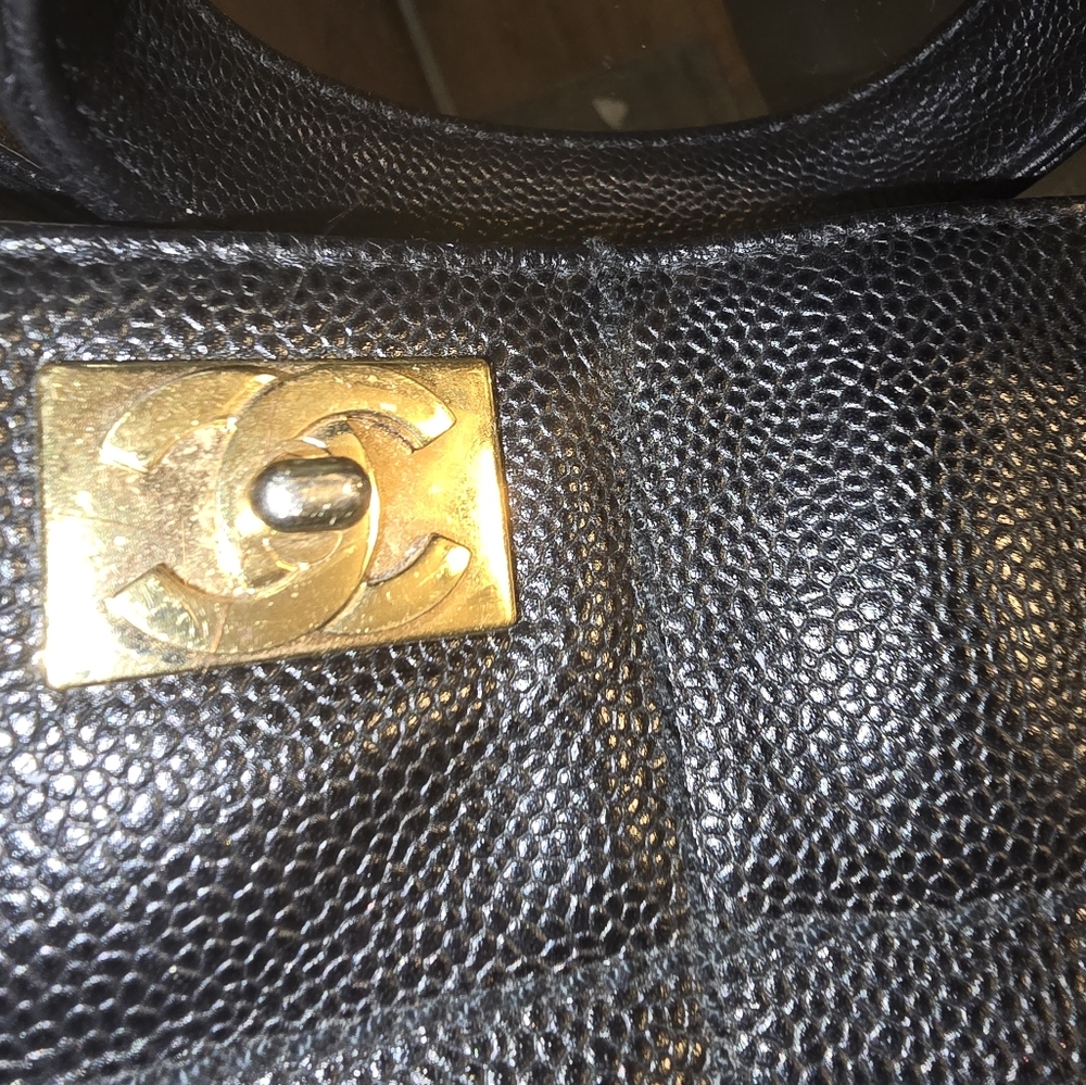 Chanel tote - Picture 15 of 15